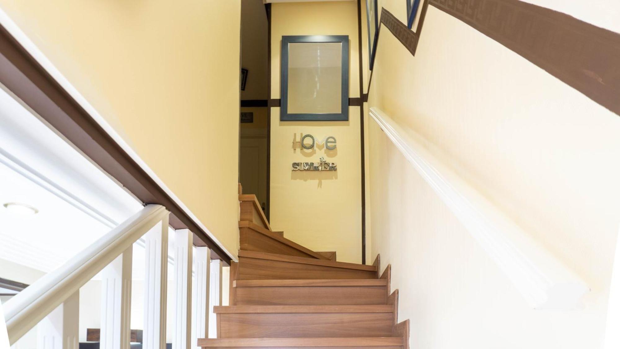 Apartment Aconte Malaga Exterior photo